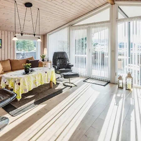 Ve247-vejers-strand-engesovej-47 Feriehus *